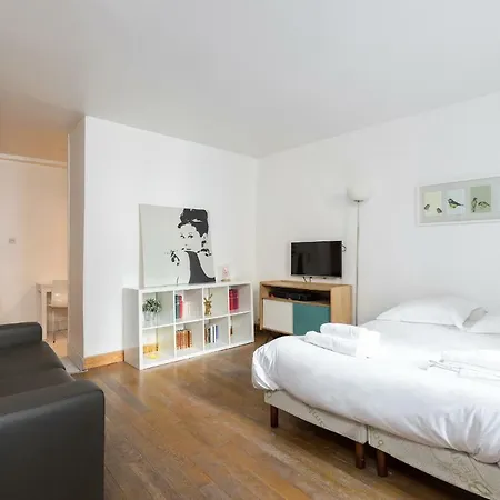 Latin Quarter Private Studio - 30 Nuits Min Апартаменты Париж